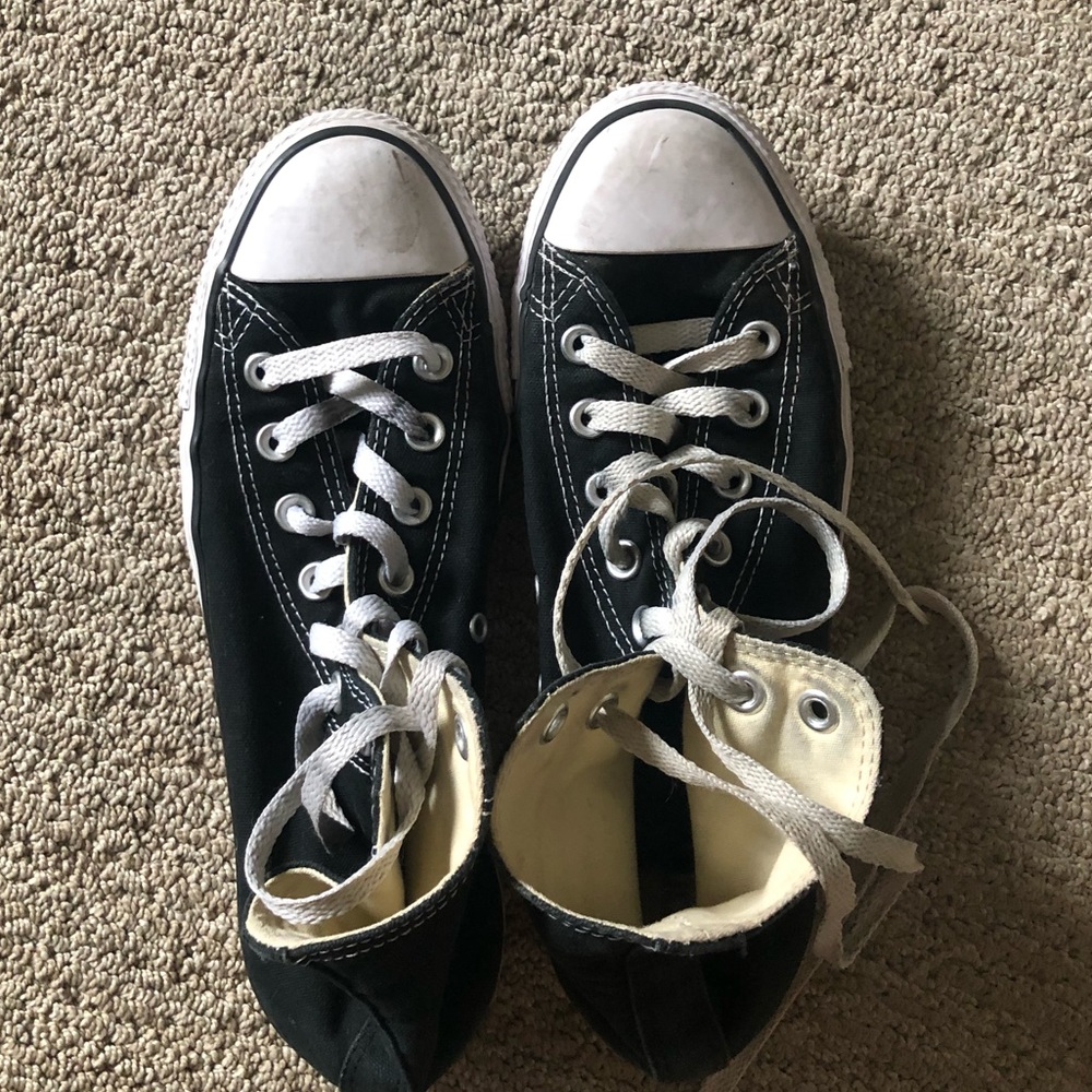Black converse